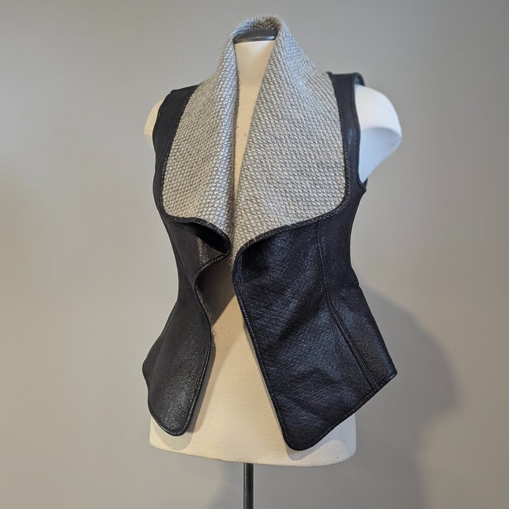 Black Gray Wool Knit Vest Collegiate  Small Goth Workwear Layering Statement